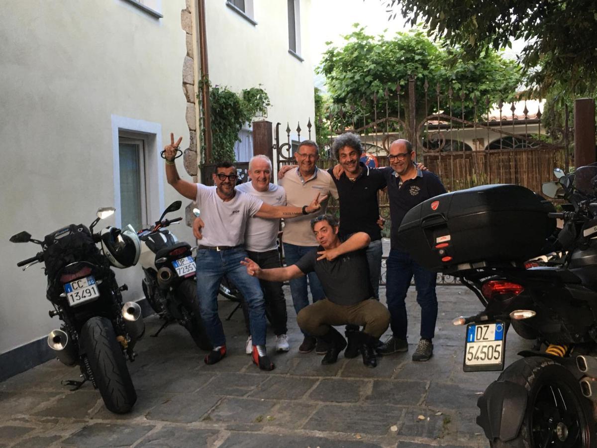 Il Nido Nel Borgo Casa Vacanze Camaiore Exterior foto
